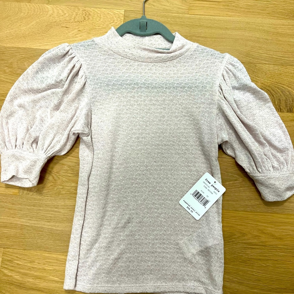 Free People - Light Pink Knit Top - NWT - Size XS
